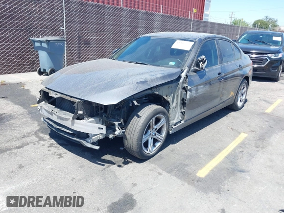 2015 BMW 3 Series 320i with VIN WBA3B1C53FK138209, listed as a IAAI auction lot 42333963 with 95,949 mi miles and . Bid and sale history available at DreamBid. Image 18.