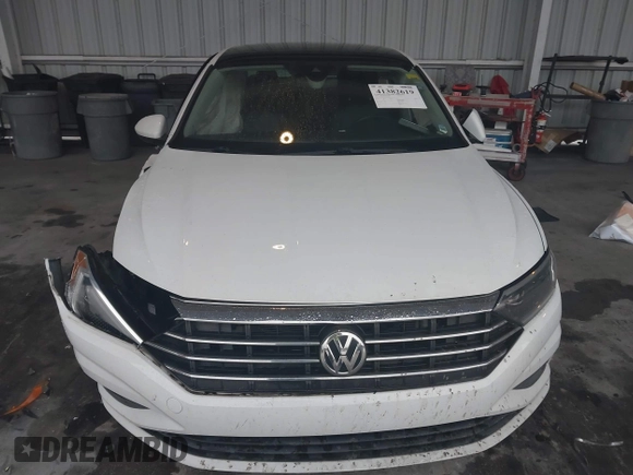2019 Volkswagen Jetta SEL with VIN 3VWEB7BU9KM166586, listed as a IAAI auction lot 41382619 with 39,872 mi miles and . Bid and sale history available at DreamBid. Image 12.