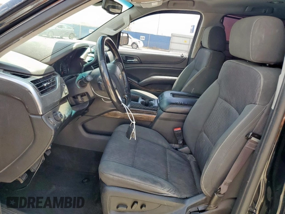 2015 Chevrolet Suburban LS z VIN 1GNSCHKC2FR707277, wystawiony jako Copart lot #59541635 z przebiegiem 198 876 mil mil oraz Szkoda całkowita • Salvage title. Historia ofert i sprzedaży dostępna na DreamBid. Obrazek 7.
