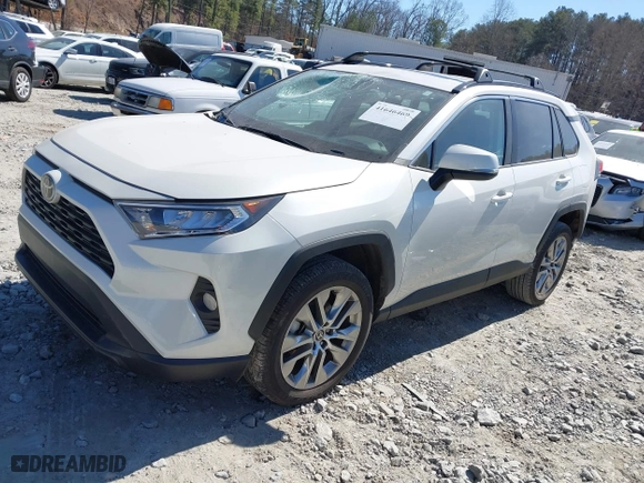 2021 Toyota RAV4 XLE Premium with VIN 2T3C1RFV0MW127432, listed as a IAAI auction lot 41646469 with 28,594 mi miles. Bid and sale history available at carsss.com. Image 2.