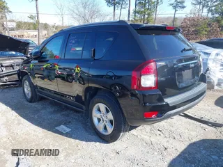 2016 Jeep Compass Latitude with VIN 1C4NJCEA3GD734883, listed as a IAAI auction lot 41340569 with 150,165 mi miles. Bid and sale history available at carsss.com. Image 3.
