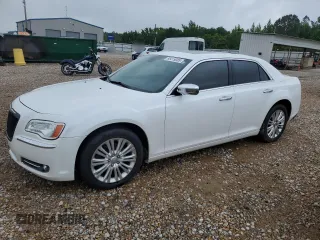 2011 Chrysler 300 C z VIN 2C3CK6CT2BH530232, wystawiony jako Copart lot #56419085 z przebiegiem 146 447 mil mil oraz Czysty tytuł • Clean title. Historia ofert i sprzedaży dostępna na DreamBid. Obrazek 1.