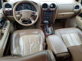 2003 GMC Envoy SLT with VIN 1GKDT13S332293112, listed as a Copart auction lot 43721225 with 139,471 mi miles and Salvage Title. Bid and sale history available at carsss.com. Image 8.