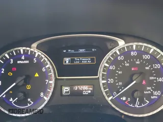 2013 Infiniti JX35 with VIN 5N1AL0MM3DC335827, listed as a IAAI auction lot 42038972 with 137,286 mi miles and . Bid and sale history available at DreamBid. Image 7.