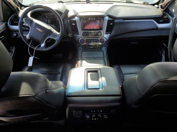2015 Chevrolet Suburban LTZ with VIN 1GNSKKKC1FR120164, listed as a Copart auction lot 53700455 with 195,815 mi miles and Salvage Title. Bid and sale history available at DreamBid. Image 8.