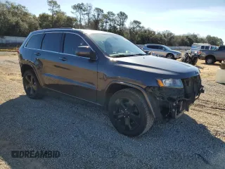 2015 Jeep Grand Cherokee Altitude with VIN 1C4RJEAG9FC759542, listed as a Copart auction lot 45633065 with 97,513 mi miles and Salvage Title. Bid and sale history available at carsss.com. Image 4.