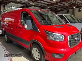 2023 Ford Transit Cargo z VIN 1FTYE1Y86PKB55395, wystawiony jako IAAI lot #42860285 z przebiegiem 306 mil mil oraz . Historia ofert i sprzedaży dostępna na DreamBid. Obrazek 22.