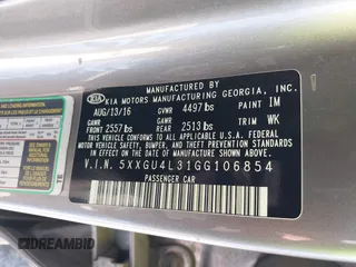 2016 Kia Optima EX with VIN 5XXGU4L31GG106854, listed as a IAAI auction lot 41762052 with 122,121 mi miles. Bid and sale history available at carsss.com. Image 9.