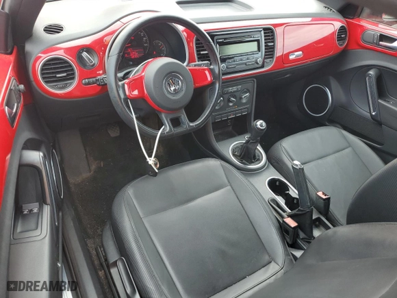2012 Volkswagen Beetle 2.5L w/Sun/Sound/Nav PZEV with VIN 3VWHP7AT6CM623752, listed as a Copart auction lot 77493024 with 138,131 mi miles and Salvage Title. Bid and sale history available at carsss.com. Image 8.