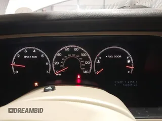 2006 Lincoln Navigator Luxury with VIN 5LMFU27536LJ20869, listed as a IAAI auction lot 41305859 with 166,845 mi miles. Bid and sale history available at carsss.com. Image 7.