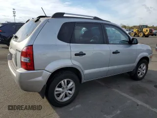 2009 Hyundai Tucson GLS with VIN KM8JM12B89U939007, listed as a Copart auction lot 79224474 with 42,277 mi miles and Clean Title. Bid and sale history available at carsss.com. Image 3.