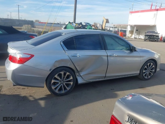2014 Honda Accord Sedan Sport with VIN 1HGCR2F54EA276847, listed as a IAAI auction lot 41875985 with 132,292 mi miles. Bid and sale history available at carsss.com. Image 13.