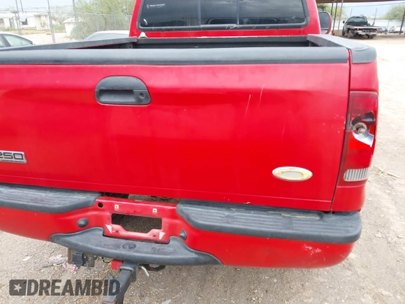 2006 Ford F-250 XL с VIN 1FTSW215X6EC63928, выставлен на аукционе IAAI как лот 42803721 с пробегом 132 695 миль миль и . История ставок и продаж доступна на DreamBid. Изображение 17.