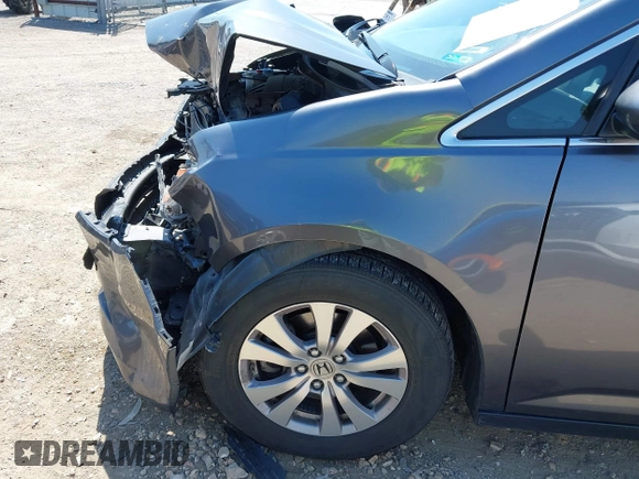 2016 Honda Odyssey SE with VIN 5FNRL5H33GB125693, listed as a IAAI auction lot 41994036 with 163,617 mi miles and . Bid and sale history available at DreamBid. Image 6.