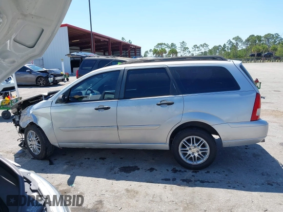 2006 Ford Focus SE with VIN 1FAHP36N86W165566, listed as a IAAI auction lot 42049681 with 116,061 mi miles and . Bid and sale history available at carsss.com. Image 14.