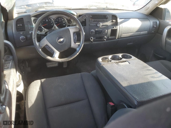 2013 Chevrolet Silverado 1500 LT with VIN 1GCRKSE73DZ267685, listed as a Copart auction lot 47274865 with 160,034 mi miles and Non Repairable. Bid and sale history available at carsss.com. Image 8.