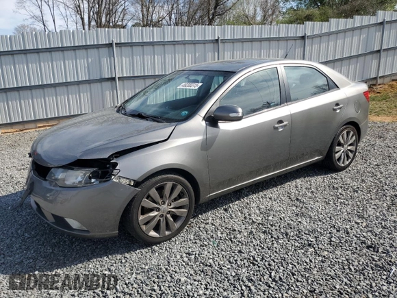 2010 Kia Forte SX with VIN KNAFW4A39A5306513, listed as a Copart auction lot 49200315 with 190,275 mi miles and Salvage Title. Bid and sale history available at carsss.com. Image 1.