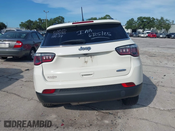 2019 Jeep Compass Altitude with VIN 3C4NJCBB3KT676807, listed as a IAAI auction lot 42595932 with 104,505 mi miles and . Bid and sale history available at DreamBid. Image 15.
