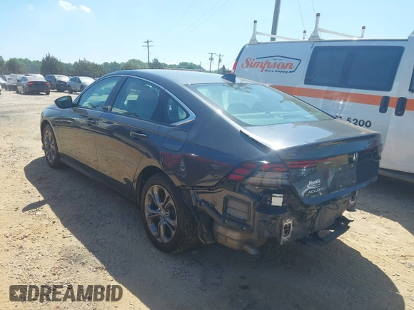 2024 Honda Accord EX с VIN 1HGCY1F32RA021437, выставлен на аукционе IAAI как лот 42181812 с пробегом 31 592 миль миль и . История ставок и продаж доступна на DreamBid. Изображение 3.