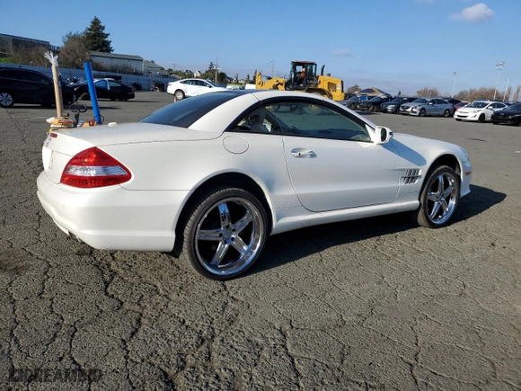 2011 Mercedes-Benz SL-Class SL 550 with VIN WDBSK7BA8BF163186, listed as a Copart auction lot 41792755 with 171,957 mi miles and Clean Title. Bid and sale history available at carsss.com. Image 3.