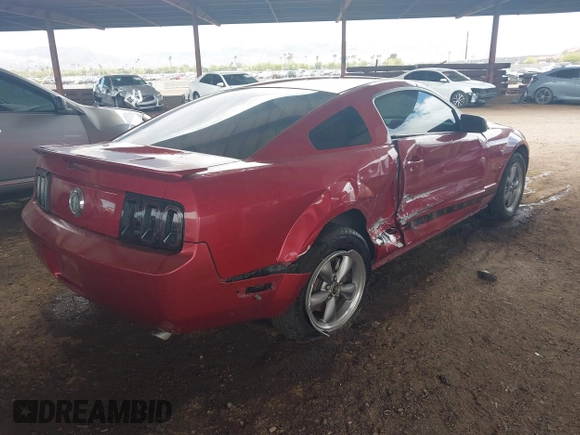 2008 Ford Mustang Deluxe with VIN 1ZVHT80N985143223, listed as a IAAI auction lot 42023600 with 193,678 mi miles. Bid and sale history available at carsss.com. Image 4.