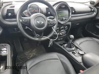 2017 MINI Clubman Cooper with VIN WMWLN5C55H2B35350, listed as a Copart auction lot 86536264 with 160,899 mi miles and Salvage Title. Bid and sale history available at carsss.com. Image 8.