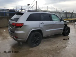 2018 Jeep Grand Cherokee Altitude with VIN 1C4RJEAG1JC197144, listed as a Copart auction lot 85280904 with 115,851 mi miles and Salvage Title. Bid and sale history available at carsss.com. Image 3.