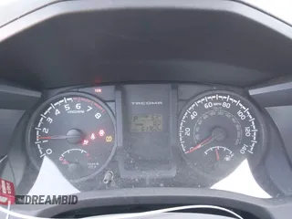 2017 Toyota Tacoma SR with VIN 5TFAX5GN9HX078780, listed as a IAAI auction lot 41749322 with 61,762 mi miles. Bid and sale history available at carsss.com. Image 7.
