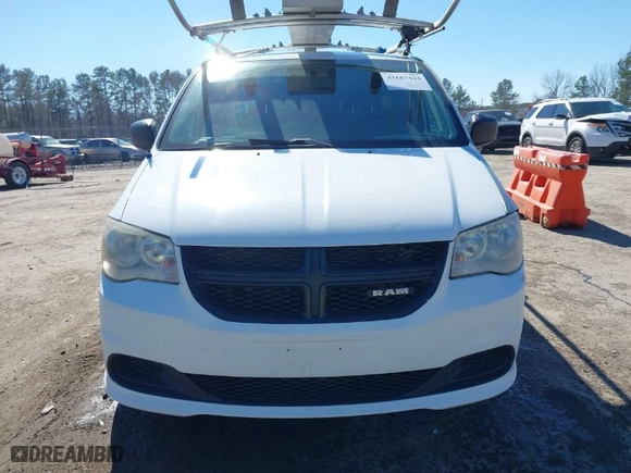 2014 Ram Cargo Van Tradesman with VIN 2C4JRGAG2ER353111, listed as a IAAI auction lot 41667424 with 200,798 mi miles. Bid and sale history available at carsss.com. Image 12.