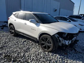 2020 Chevrolet Blazer RS with VIN 3GNKBERS6LS685887, listed as a Copart auction lot 55121675 with 47,743 mi miles and Salvage title. Bid and sale history available at DreamBid. Image 4.