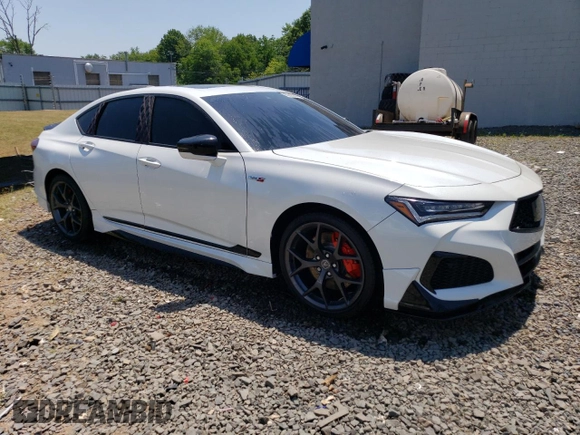 2022 Acura TLX w/A-Spec Pkg with VIN 19UUB2F63KA001533, listed as a Copart auction lot 60026834 with 18,120 mi miles and Salvage Title. Bid and sale history available at carsss.com. Image 4.