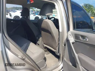 2010 Volkswagen Tiguan S with VIN WVGBV7AX8AW526711, listed as a IAAI auction lot 42735039 with 149,436 mi miles and . Bid and sale history available at DreamBid. Image 8.