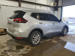 2018 Nissan Rogue SV z VIN KNMAT2MV5JP594400, wystawiony jako Copart lot #51327315 z przebiegiem 124 296 mil mil oraz Czysty tytuł • Clean title. Historia ofert i sprzedaży dostępna na DreamBid. Obrazek 3.