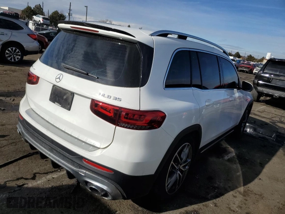 2021 Mercedes-Benz GLB with VIN W1N4M5BB0MW082132, listed as a Copart auction lot 39354894 with 24,421 mi miles. Bid and sale history available at carsss.com. Image 3.