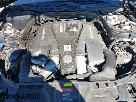 2015 Mercedes-Benz CLS-Class CLS 63 AMG S-Model with VIN WDDLJ7GB7FA136614, listed as a IAAI auction lot 41652730 with 112,111 mi miles. Bid and sale history available at carsss.com. Image 10.