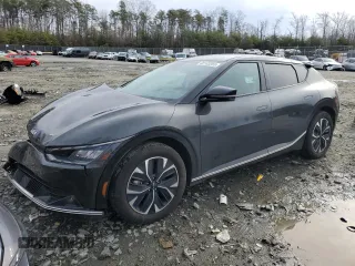 2022 Kia EV6 Wind with VIN KNDC3DLC1N5061644, listed as a Copart auction lot 48103255 with 30,982 mi miles and Salvage Title. Bid and sale history available at carsss.com. Image 1.