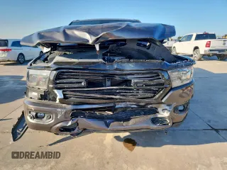 2020 Ram 1500 Big Horn z VIN 1C6SRFFT7LN162323, wystawiony jako Copart lot #60523115 z przebiegiem 25 268 mil mil oraz Szkoda całkowita • Salvage title. Historia ofert i sprzedaży dostępna na DreamBid. Obrazek 5.