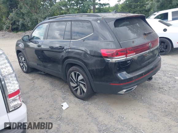 2025 Volkswagen Atlas SE with VIN 1V2WR2CA8SC532788, listed as a IAAI auction lot 42622254 with 5,967 mi miles and . Bid and sale history available at DreamBid. Image 3.
