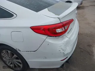 2016 Hyundai Sonata 2.4L Sport with VIN 5NPE34AF0GH342889, listed as a IAAI auction lot 41960631 with 198,541 mi miles. Bid and sale history available at carsss.com. Image 6.