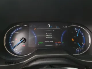 2023 Toyota RAV4 Hybrid XSE with VIN 4T3E6RFV1PU117863, listed as a Copart auction lot 60135555 with 28,248 mi miles and Salvage title. Bid and sale history available at DreamBid. Image 9.