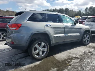 2013 Jeep Grand Cherokee Overland with VIN 1C4RJFCT0DC591531, listed as a Copart auction lot 45328925 with 170,041 mi miles and Non Repairable. Bid and sale history available at carsss.com. Image 3.
