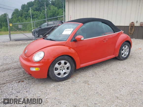2003 Volkswagen Beetle GLS z VIN 3VWCK21Y73M320888, wystawiony jako IAAI lot #42424109 z przebiegiem Nie podano mil oraz . Historia ofert i sprzedaży dostępna na DreamBid. Obrazek 2.