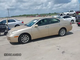 2002 Lexus ES 300 with VIN JTHBF30G025016838, listed as a IAAI auction lot 42741435 with 250,187 mi miles and . Bid and sale history available at DreamBid. Image 2.