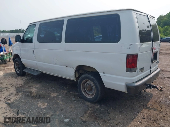 2007 Ford Econoline Passenger XL with VIN 1FBNE31LX7DB12412, listed as a IAAI auction lot 42398061 with 385,181 mi miles and . Bid and sale history available at DreamBid. Image 3.