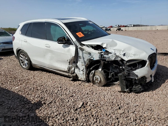 2023 BMW X5 xDrive45e z VIN 5UXTA6C02P9N98430, wystawiony jako Copart lot #51509085 z przebiegiem 24 093 mil mil oraz Szkoda całkowita • Salvage title. Historia ofert i sprzedaży dostępna na DreamBid. Obrazek 4.