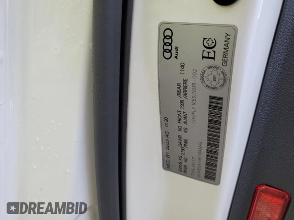 2020 Audi A4 Premium Plus with VIN WAUENAF48LA043648, listed as a Copart auction lot 58335355 with 33,101 mi miles and Salvage title. Bid and sale history available at DreamBid. Image 13.