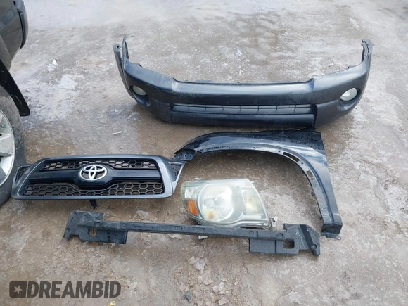 2011 Toyota Tacoma PreRunner with VIN 3TMJU4GN8BM123949, listed as a IAAI auction lot 41416665 with 152,885 mi miles and . Bid and sale history available at DreamBid. Image 19.