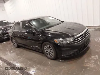2021 Volkswagen Jetta S with VIN 3VWN57BU8MM007990, listed as a IAAI auction lot 42303170 with 62,289 mi miles and . Bid and sale history available at DreamBid. Image 1.