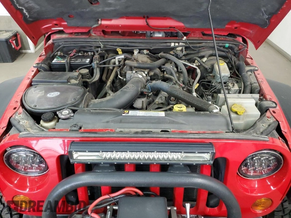 2007 Jeep Wrangler X с VIN 1J4FA241X7L111082, выставлен на аукционе Copart как лот 57556715 с пробегом 73 322 миль миль и Списание • Salvage title. История ставок и продаж доступна на DreamBid. Изображение 12.
