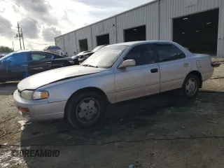 1994 Toyota Camry LE z VIN 4T1SK12E3RU441169, wystawiony jako Copart lot #52868845 z przebiegiem 180 672 mil mil oraz Szkoda całkowita • Salvage title. Historia ofert i sprzedaży dostępna na DreamBid. Obrazek 1.